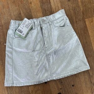 H&M Silver Shimmer Mini Skirt with Front Zip